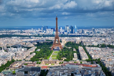 דילים לפריז – עיר האורות בוהקת לי
