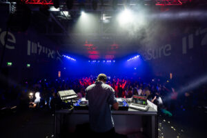 קבלת פרס באירוע של של City of Dreams 